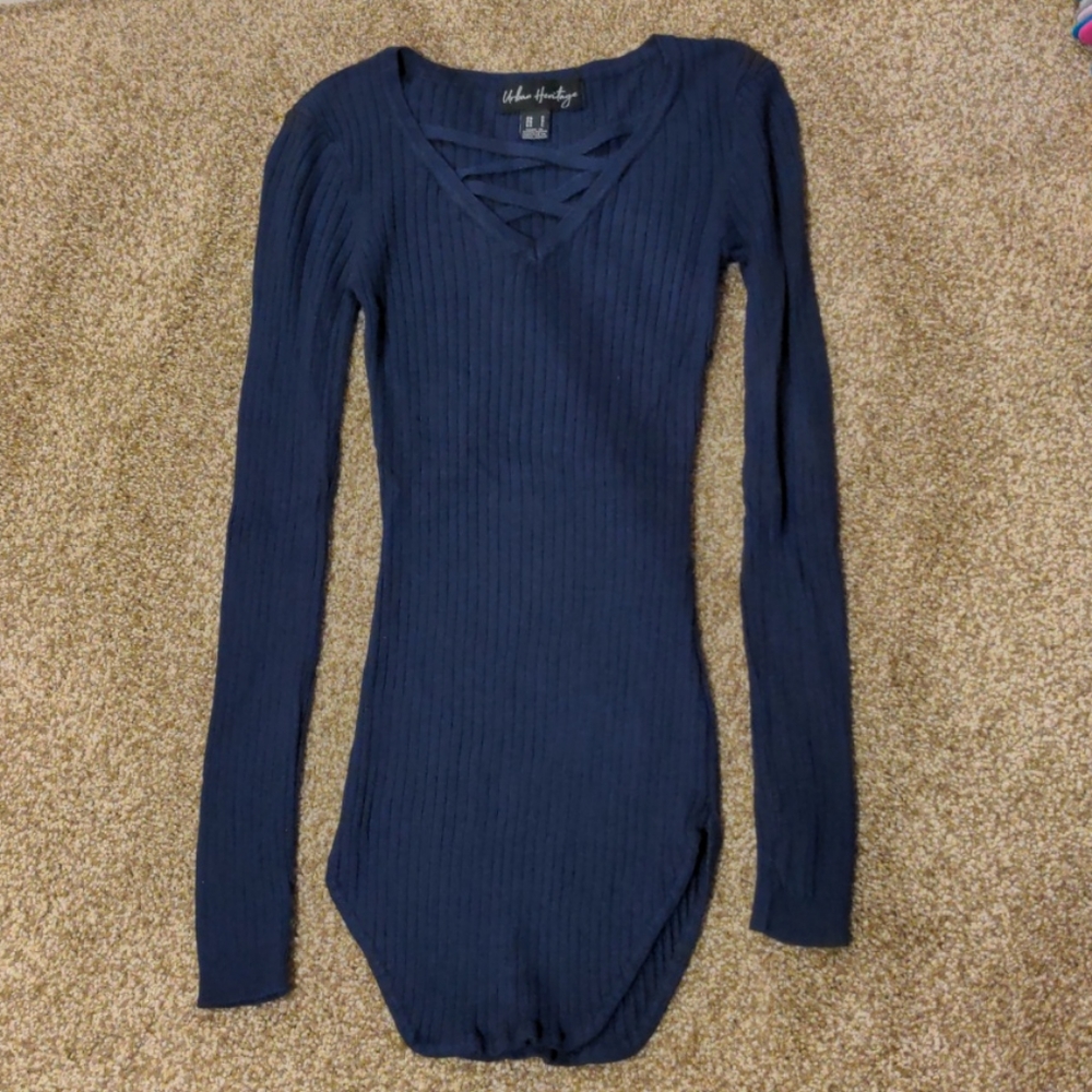 Blue long sleeve shirt